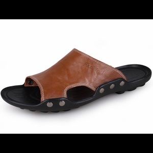 Men's sandals size 10-10 1/2